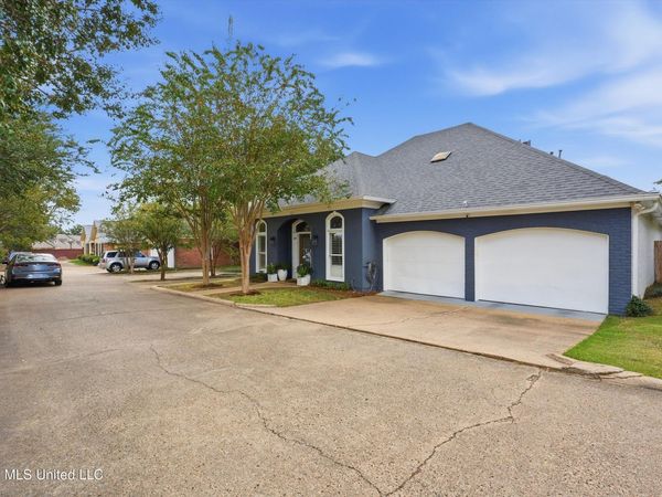 109 Northpointe Parkway, Jackson, MS 39211
