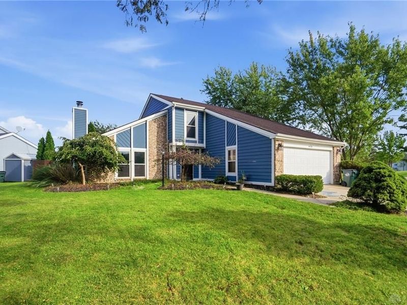 4410 Springdawn Drive, Trotwood, OH 45426 Photo 2