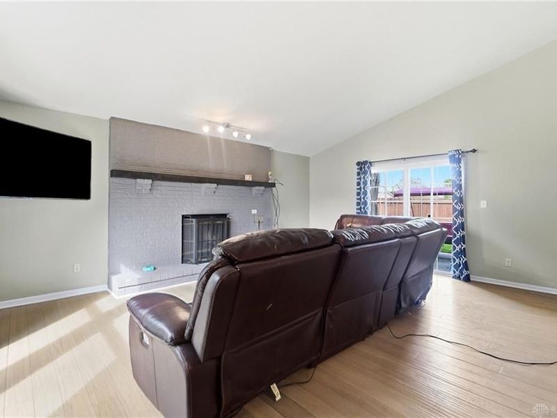 4410 Springdawn Drive, Trotwood, OH 45426 Photo 9