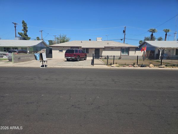 3432 W GLENROSA Avenue, Phoenix, AZ 85017
