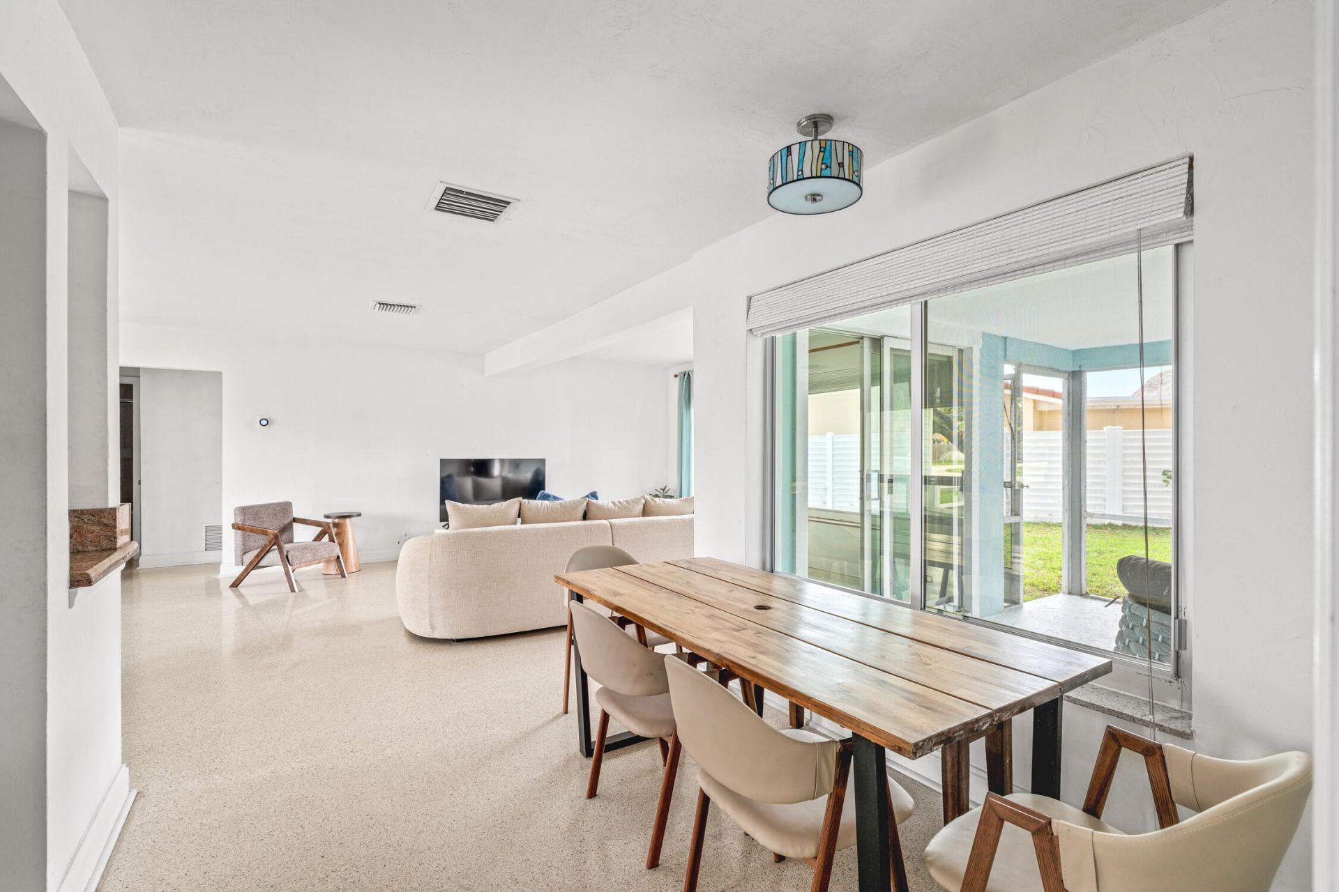 690 SE 5th Court, Pompano Beach, FL 33060 Photo