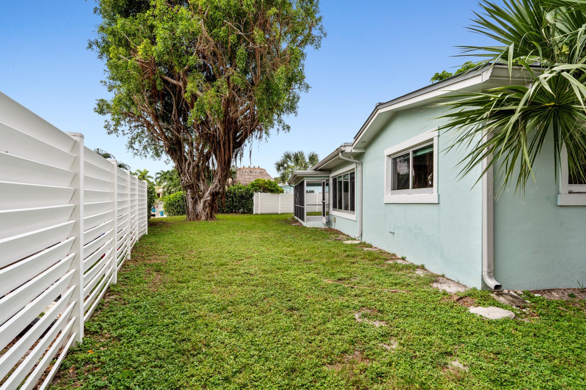690 SE 5th Court, Pompano Beach, FL 33060 Photo