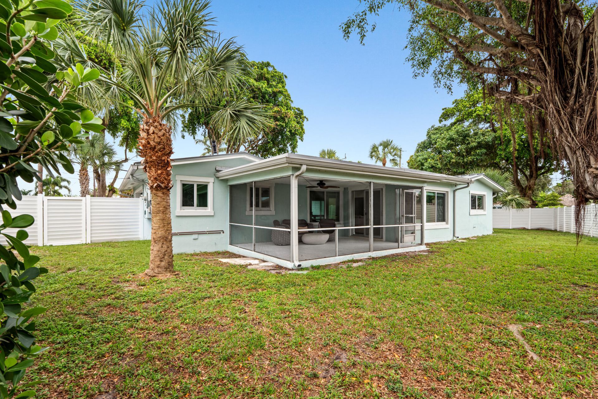 690 SE 5th Court, Pompano Beach, FL 33060 Photo