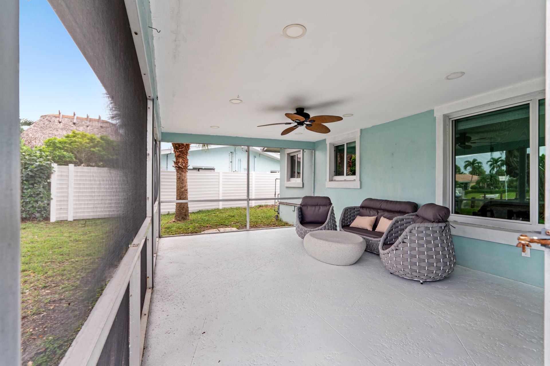 690 SE 5th Court, Pompano Beach, FL 33060 Photo
