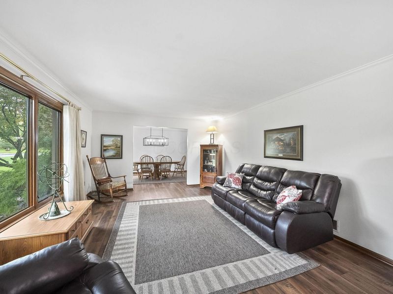 6233 Brooksong Circle, Blacklick, OH 43004 Photo 4
