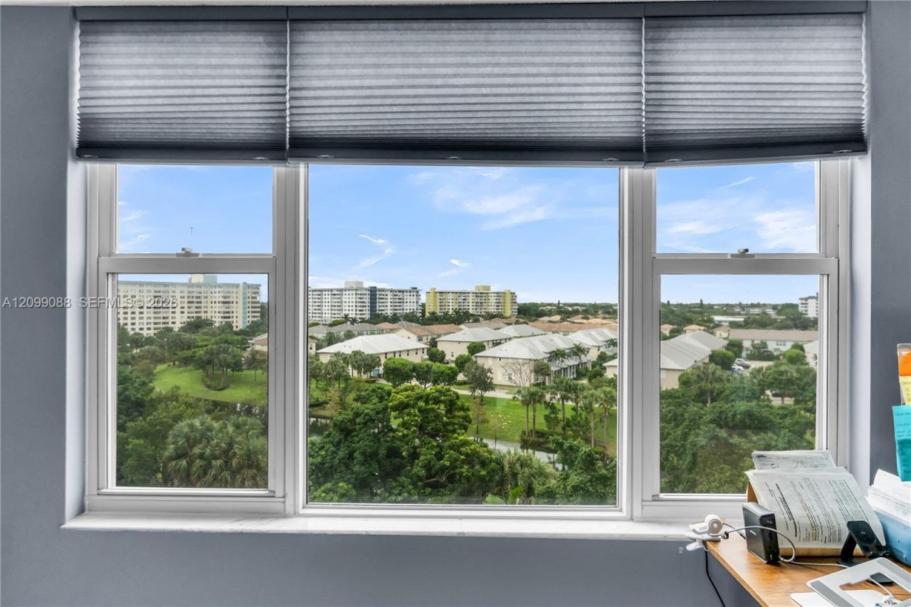 3850 Washington St , Unit 704, Hollywood, FL 33021 Photo