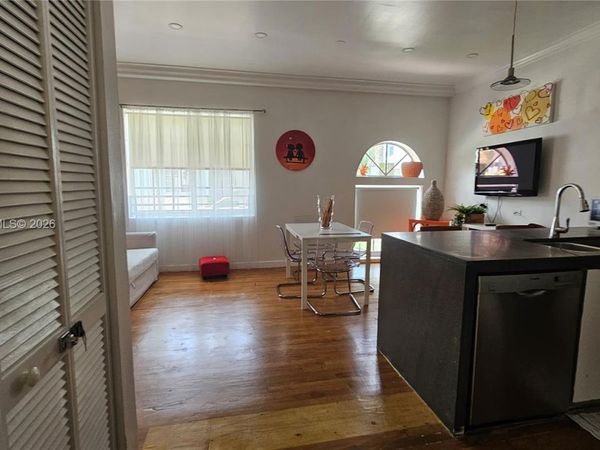 130 3rd St , Unit 101, Miami Beach, FL 33139