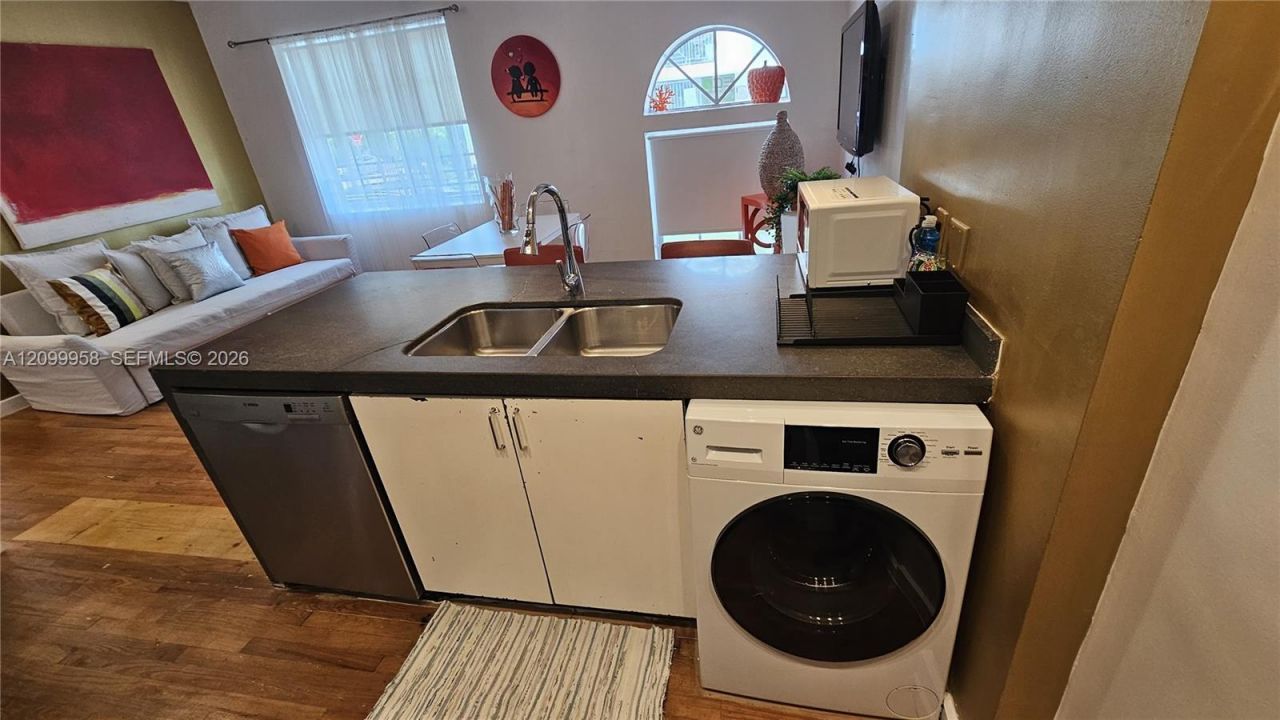 130 3rd St , Unit 101, Miami Beach, FL 33139 Photo