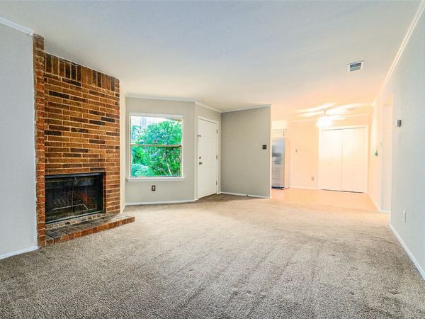 5608 Cougar DR, Unit 118, Austin, TX 78745