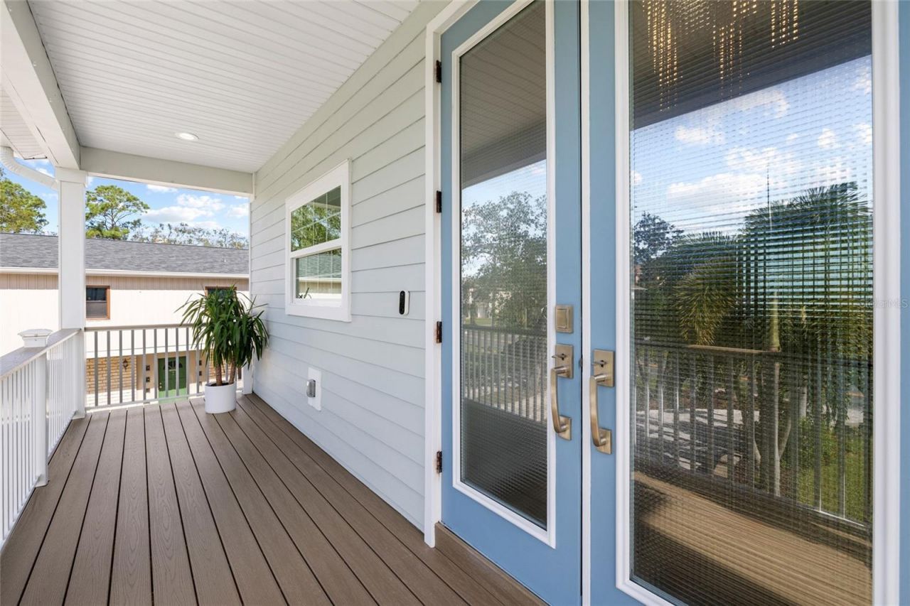 1512 Riverside Drive, Tarpon Springs, FL 34689 Photo