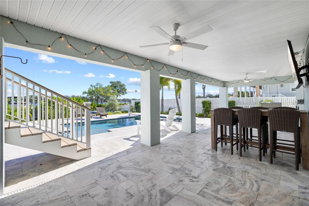 1512 Riverside Drive, Tarpon Springs, FL 34689 Photo