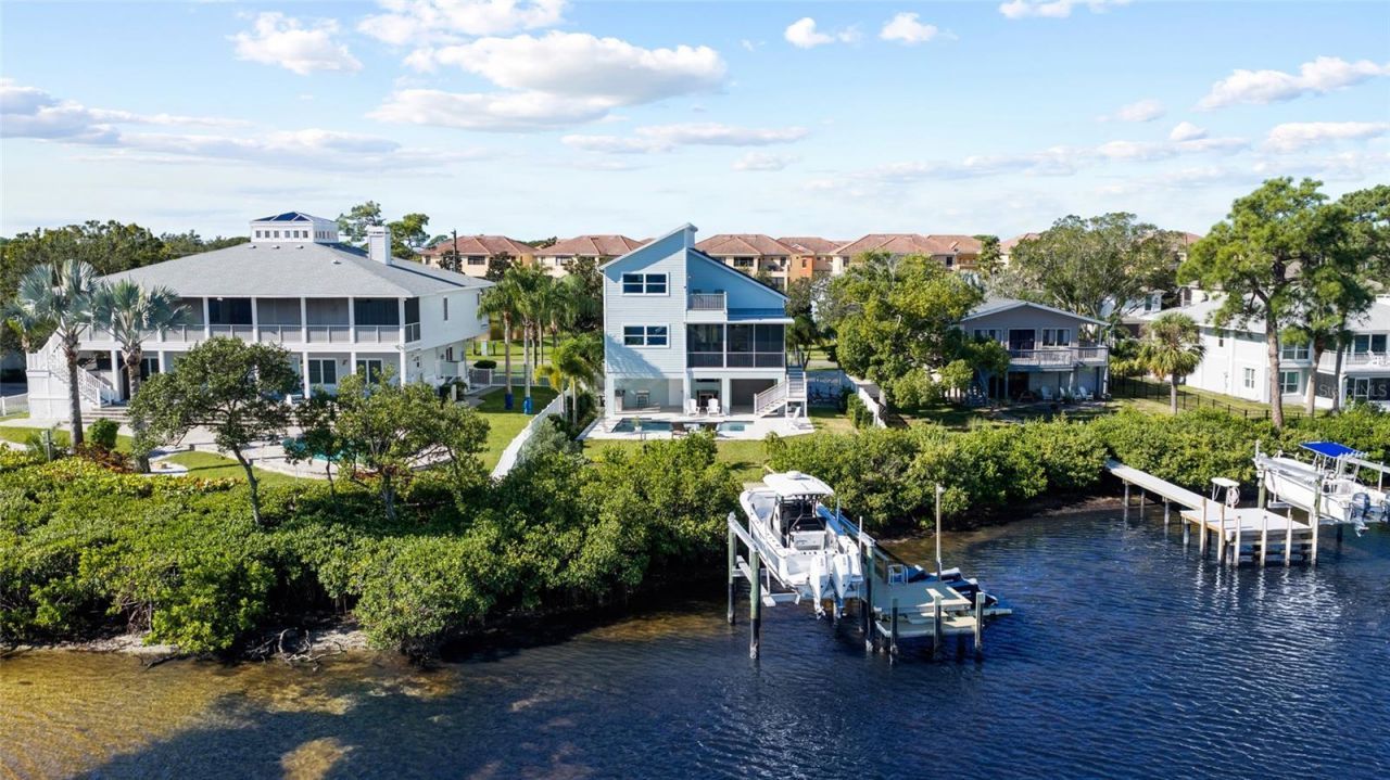 1512 Riverside Drive, Tarpon Springs, FL 34689 Photo