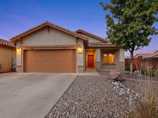 9605 Basalt Peak Drive NW, Albuquerque, NM 87114