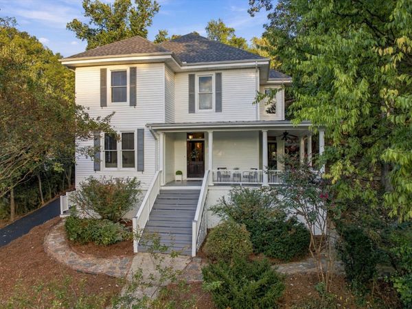 806 Tremont Street , Chattanooga, TN 37405