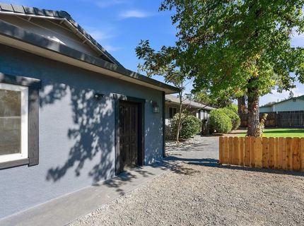 9322-9318 Mosquito Rd, Placerville, CA 95667 Photo