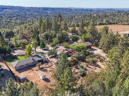 9322-9318 Mosquito Rd, Placerville, CA 95667 Photo