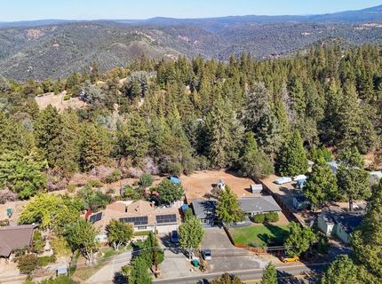 9322-9318 Mosquito Rd, Placerville, CA 95667 Photo