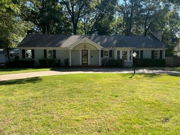526 ST NICK DR, Memphis, TN 38117