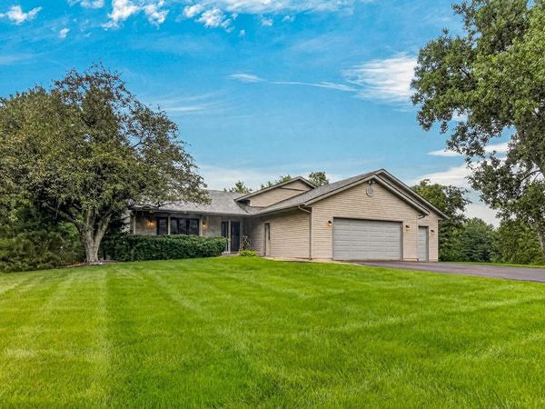 8483 E CARDINAL Lane, STILLMAN VALLEY, IL 61084