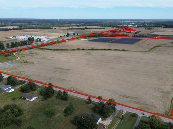 12818 Route 166 Road, Marion, IL 62959