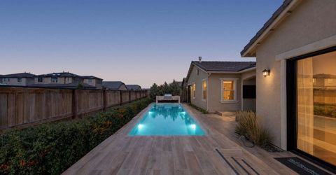 9509 Copper Sky Drive, Reno, NV 89521 Photo