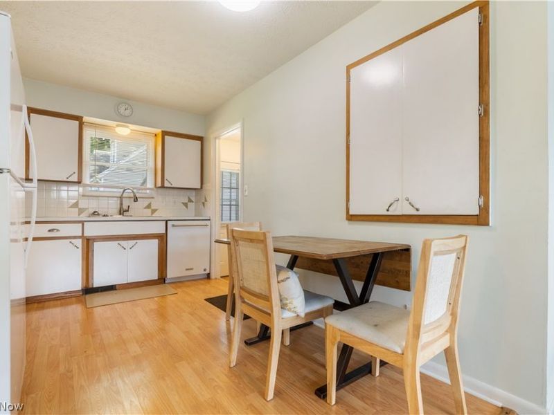 119-121 Swartz Road, Akron, OH 44319 Photo 9