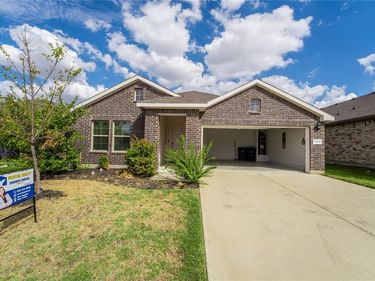 9452 Firedog Drive, Fort Worth, TX 76131