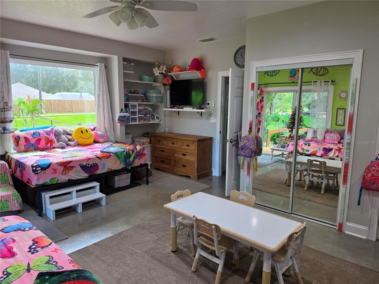 390 Henderson Avenue , Seffner, FL 33584 Photo