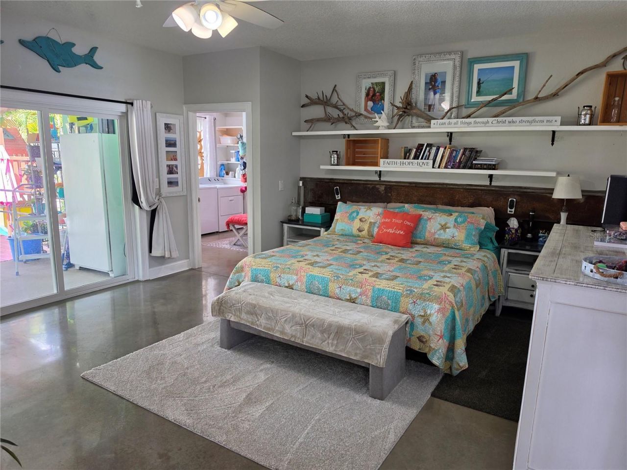 390 Henderson Avenue , Seffner, FL 33584 Photo
