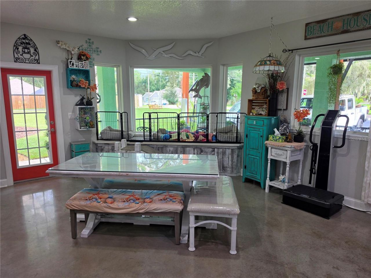 390 Henderson Avenue , Seffner, FL 33584 Photo