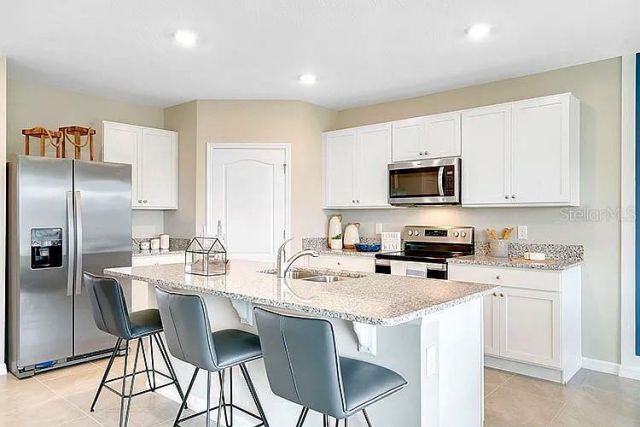 2030 Maple Ridge Drive , Zellwood, FL 32798 Photo