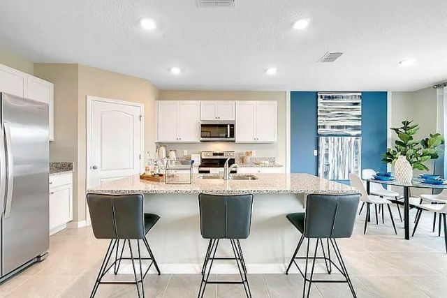 2030 Maple Ridge Drive , Zellwood, FL 32798 Photo