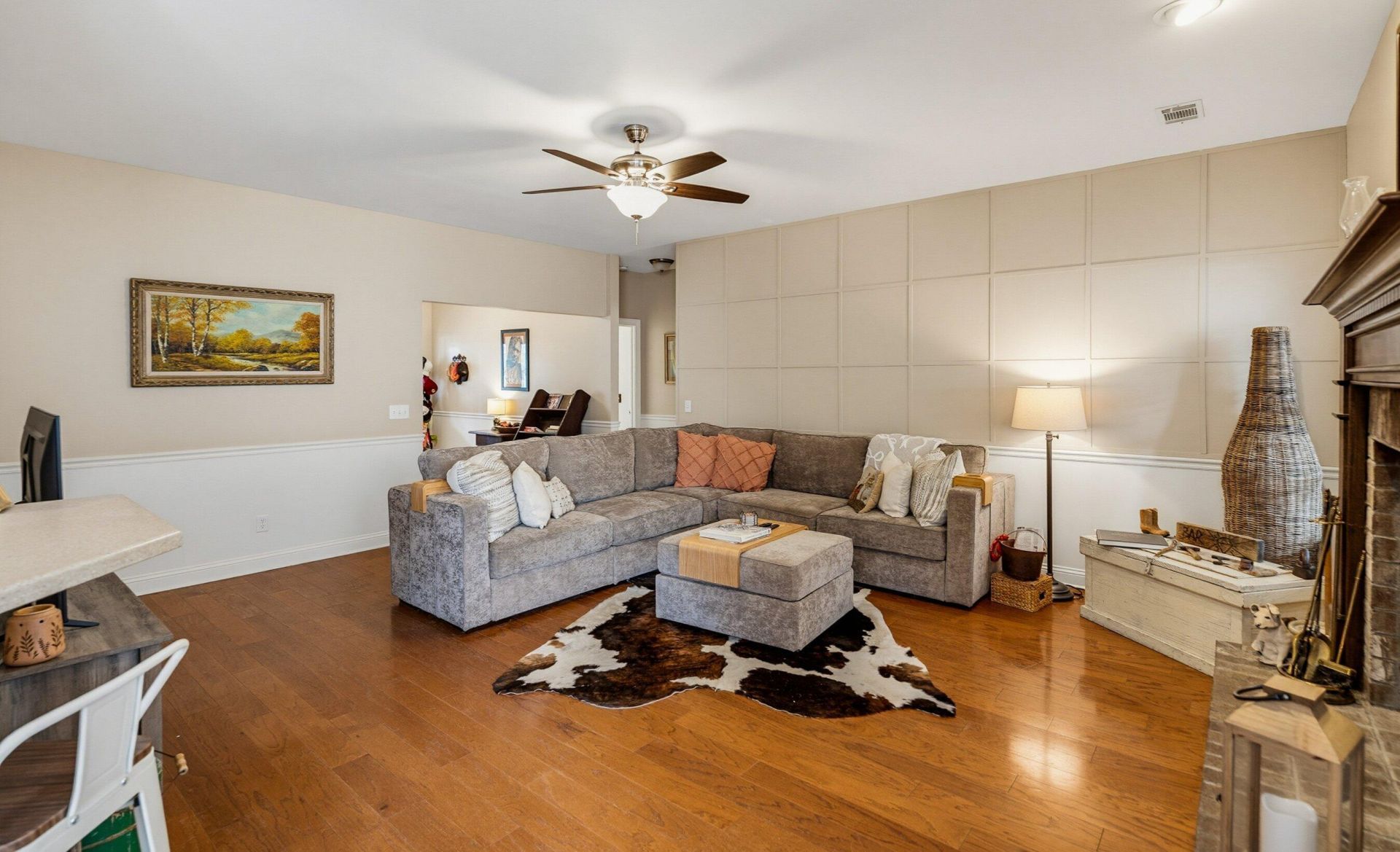 1040 Otter Circle Photo 16