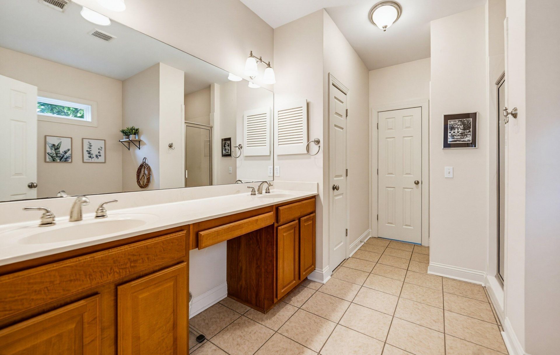 1040 Otter Circle Photo 28