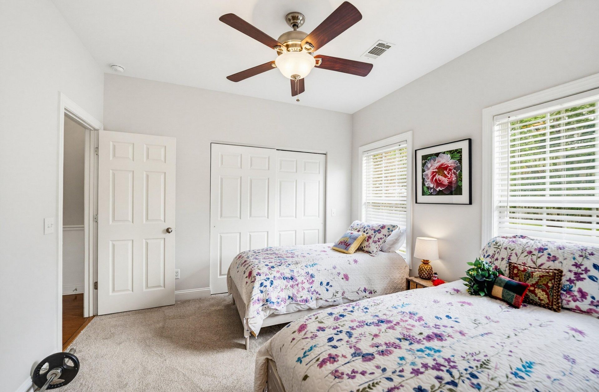 1040 Otter Circle Photo 32