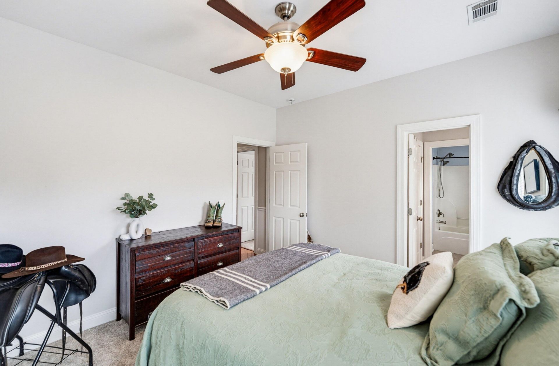 1040 Otter Circle Photo 36