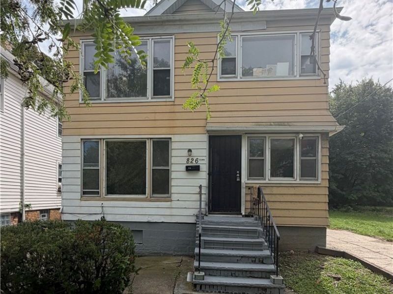 826 Wayside Road, Cleveland, OH 44110 Photo 1