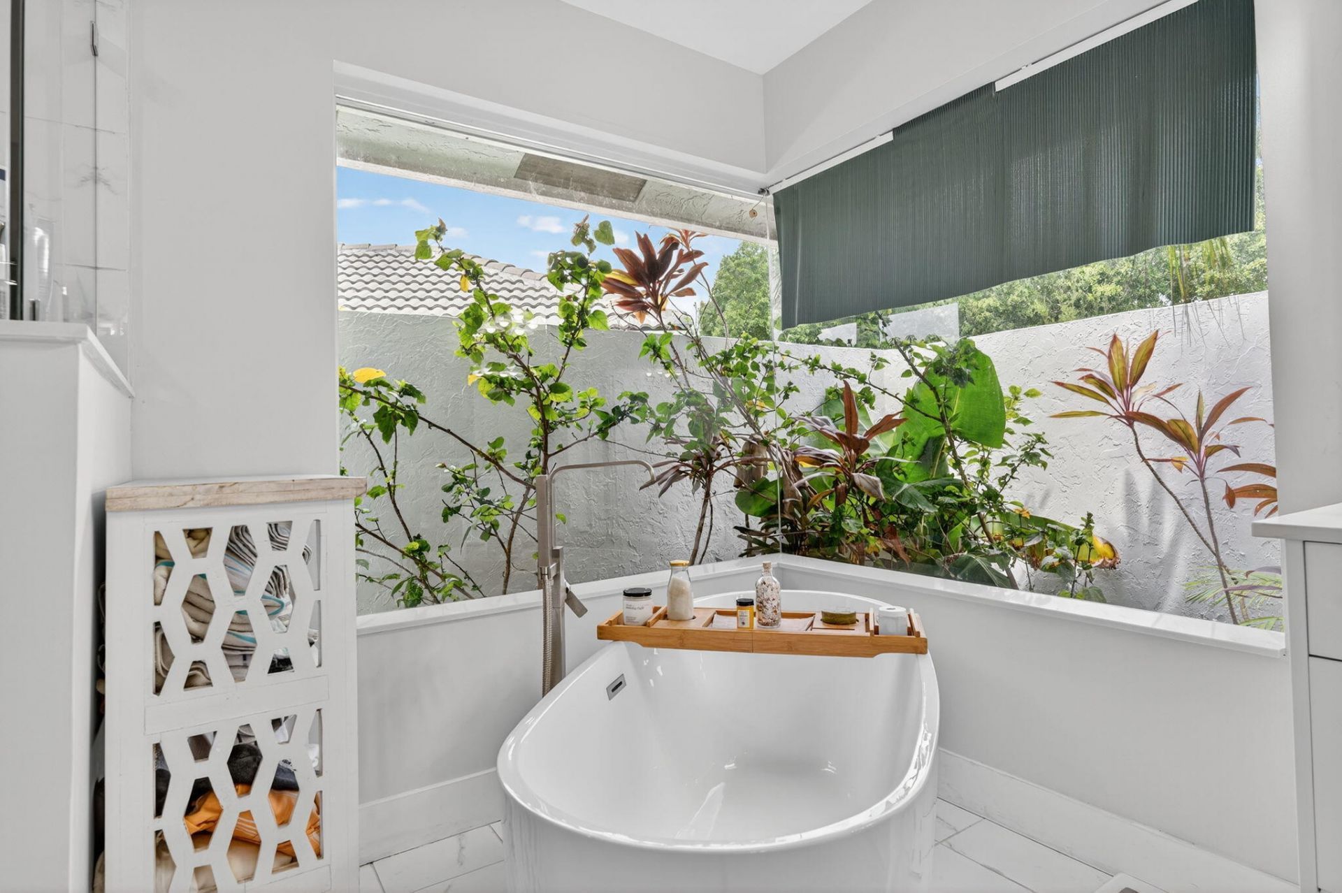 10738 Santa Rosa Drive, Boca Raton, FL 33498 Photo