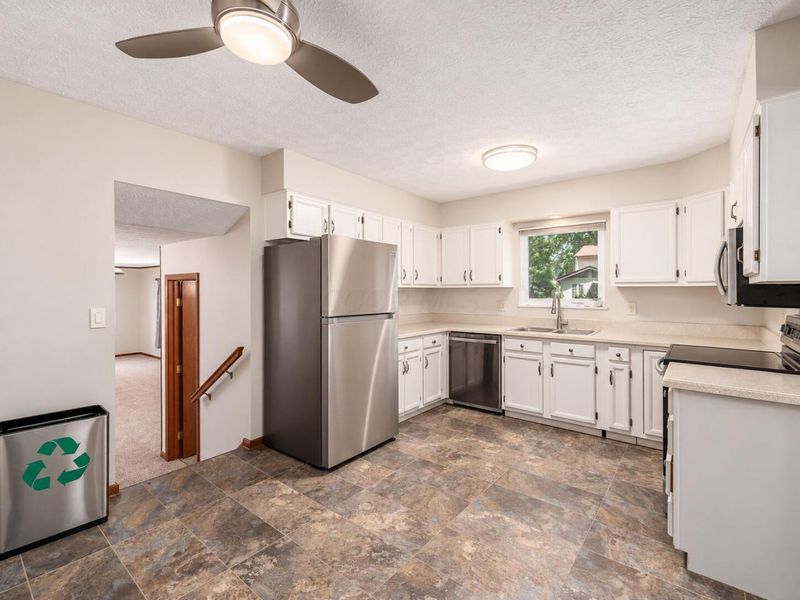 625 Heritage Boulevard, Delaware, OH 43015 Photo 22