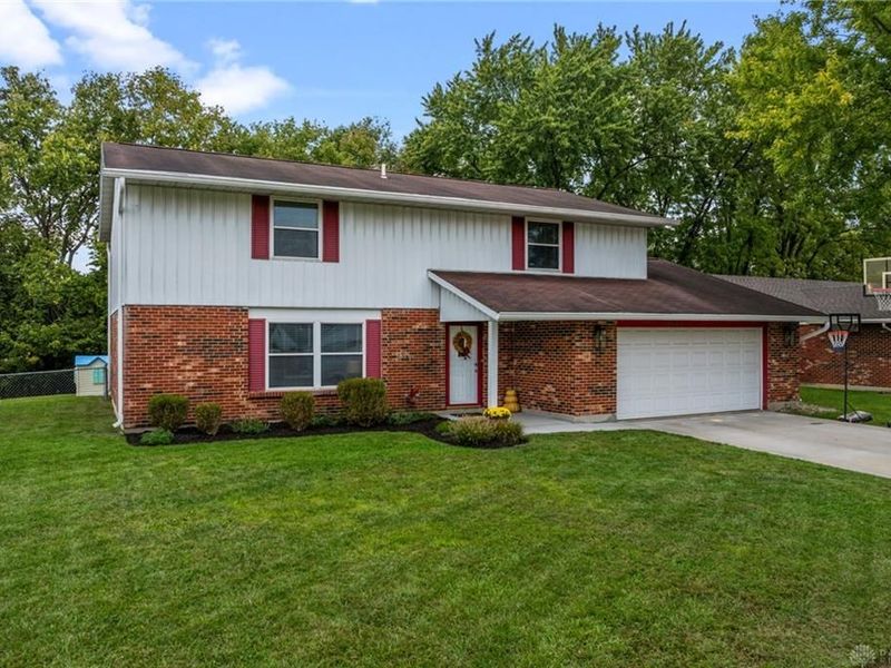 7341 Rustic Woods Drive, Dayton, OH 45424 Photo 3