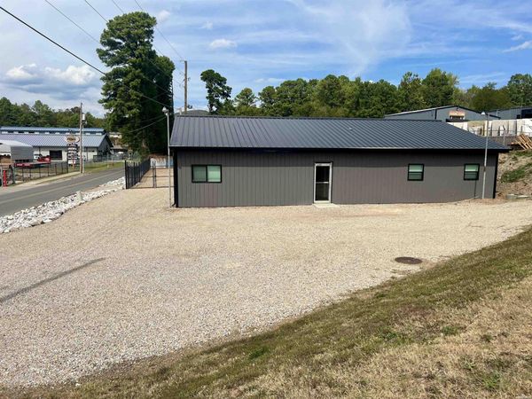 812 AIRPORT, Hot Springs, AR 71913
