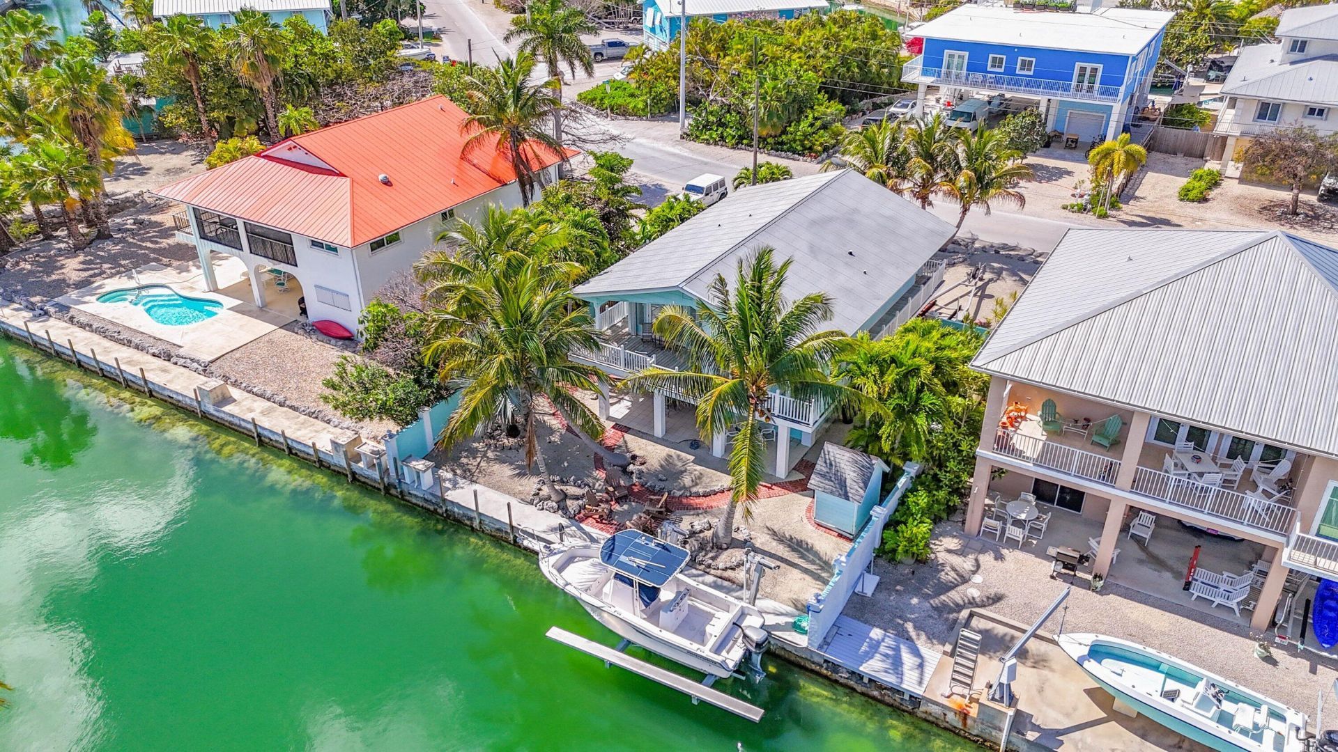 667 E Caribbean Drive, Summerland Key, FL 33042 Photo