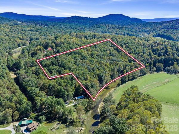 000 Davenport Road, Spruce Pine, NC 28777