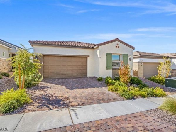 823 Eaton Falls Street , Henderson, NV 89011