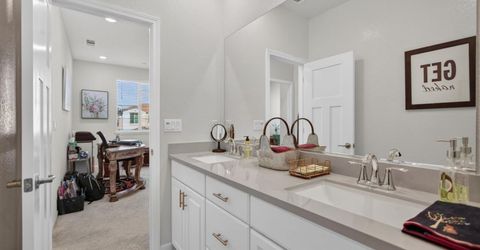 3812 Ivan Way, Rancho Cordova, CA 95742 Photo