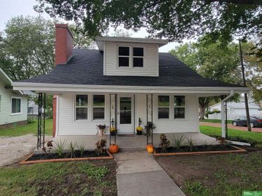 1121 N East Avenue, York, NE 68467