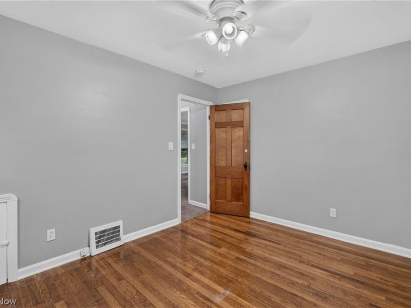 13113 Saint James Avenue, Cleveland, OH 44135 Photo 16