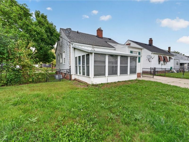 13113 Saint James Avenue, Cleveland, OH 44135 Photo 28