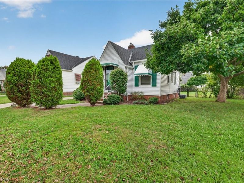 13113 Saint James Avenue, Cleveland, OH 44135 Photo 33