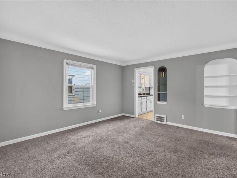 13113 Saint James Avenue, Cleveland, OH 44135 Photo 4